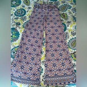 Patterned Flowy Pants